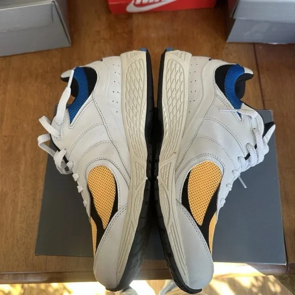 New Balance 2002R Vibrant Apricot Size 9.5 - Picture 3 of 6